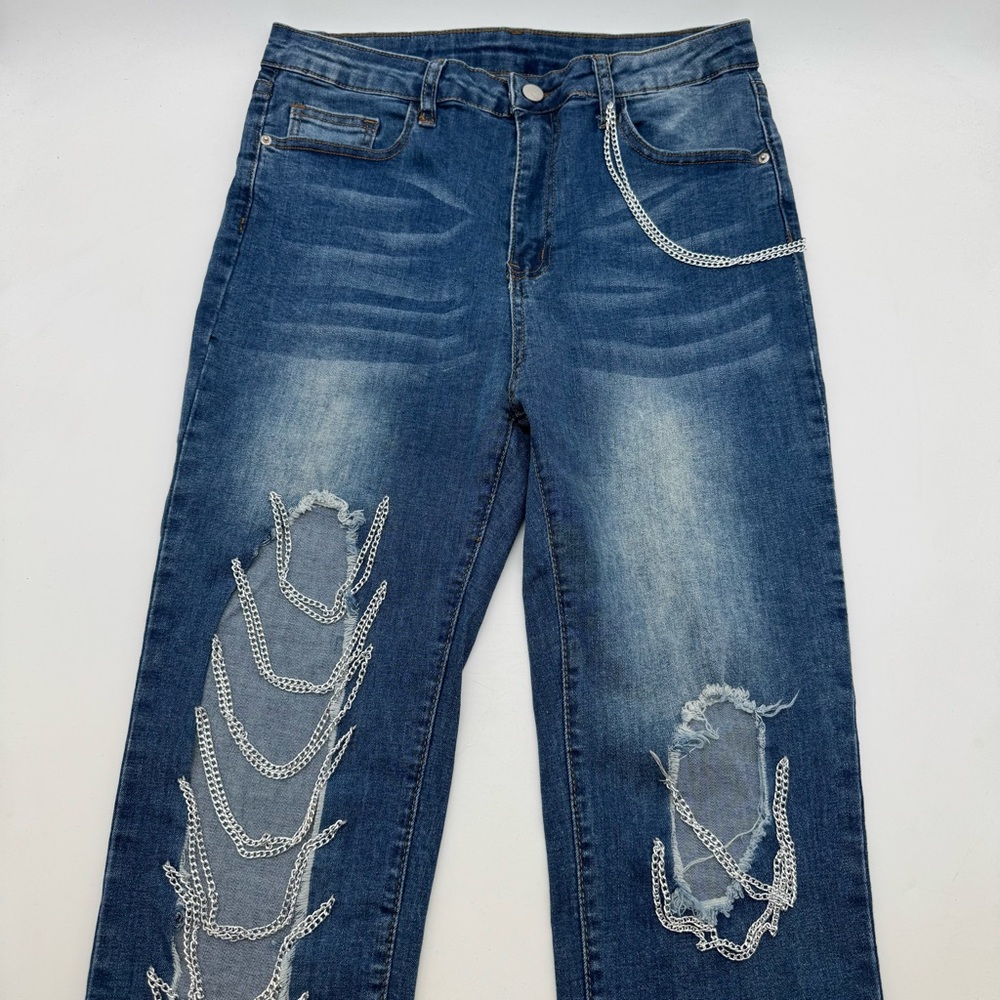 SHEIN Women’s Distressed Chain Detail Jeans - US Size L